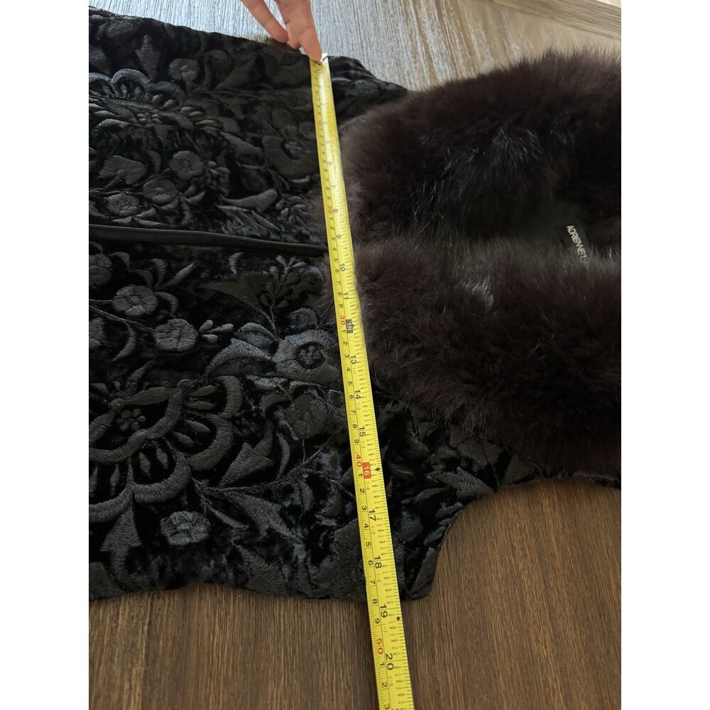 Vintage Adrienne Landau Silk Velvet Vest Fox Fur Collar Embroidered Black USA S - Picture 6 of 11